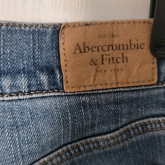 Abercrombie & Fitch Erin perfect strech fit jeans. Size w25 L31 - Picture 9 of 14